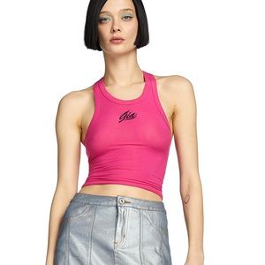 I am gia tank NEVER WORN